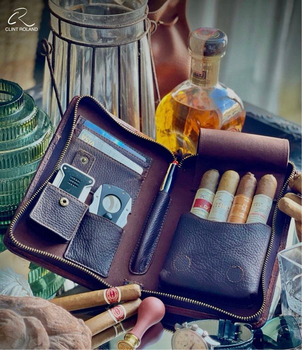 Portable Leather Cigar Case