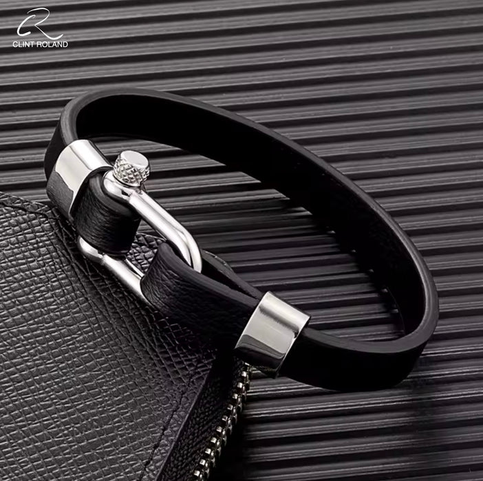 Leather strap bracelet with metal shackle buckle